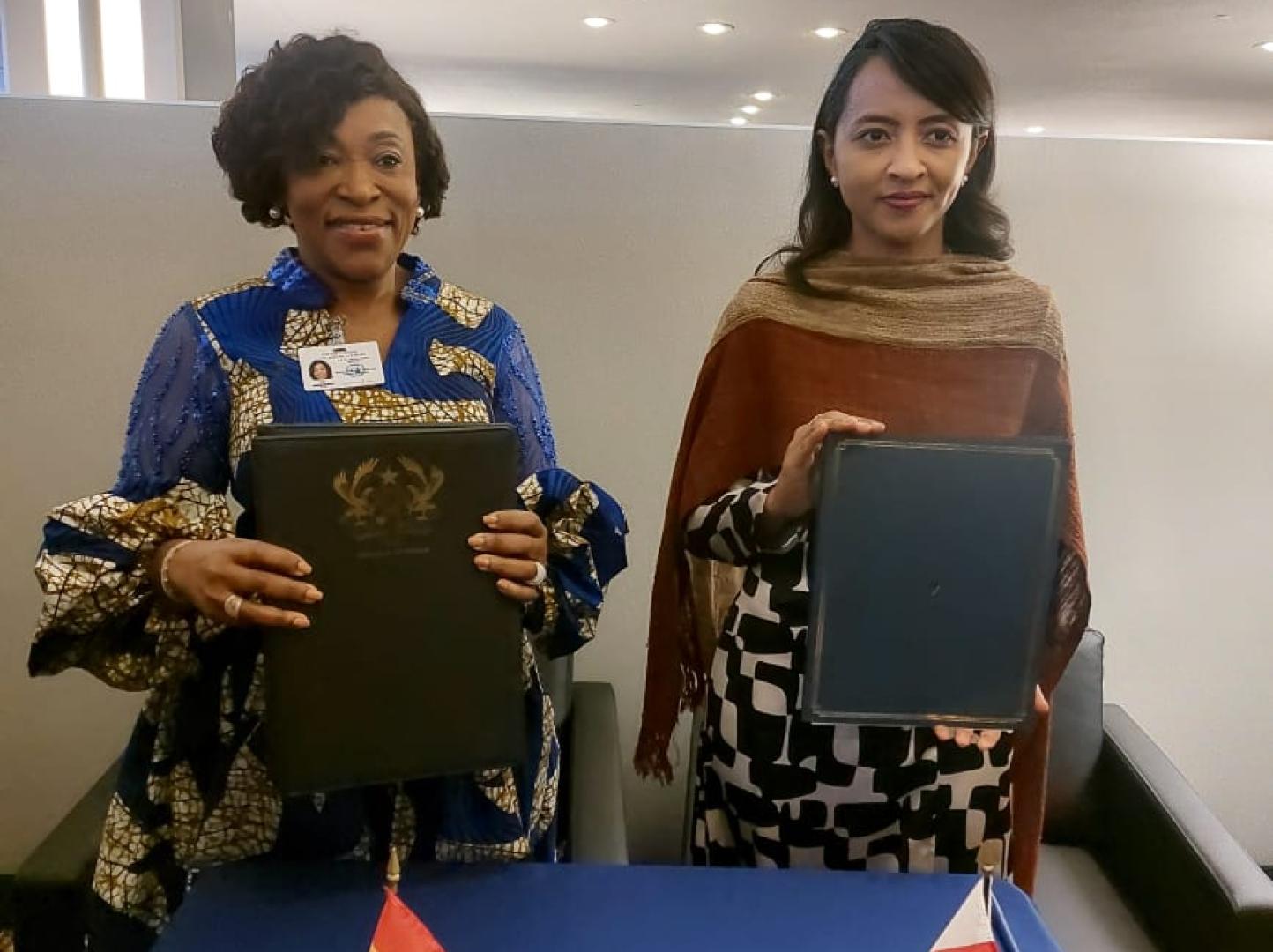 Photo de la ministre des affaires étrangères