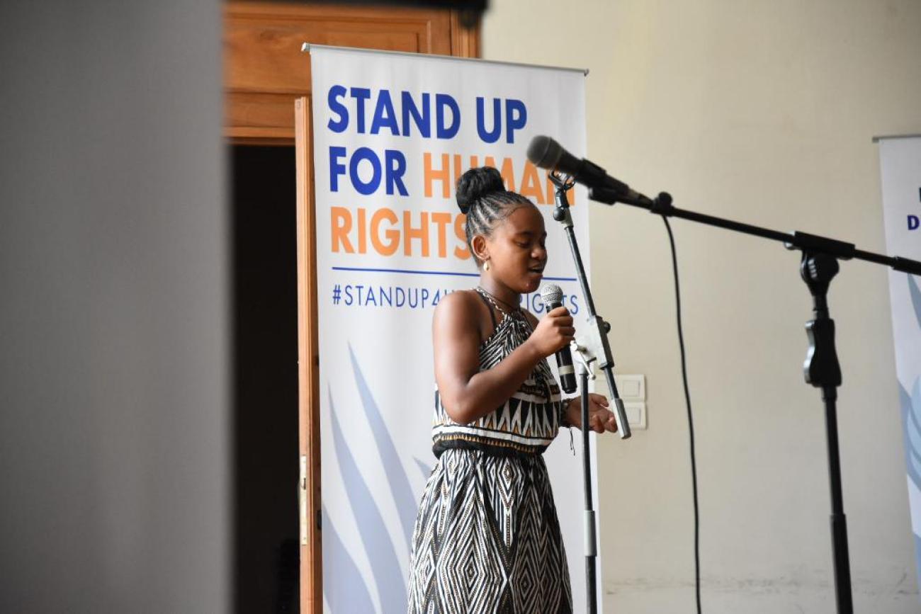 MDG_UNCT Youth standing up for human rights