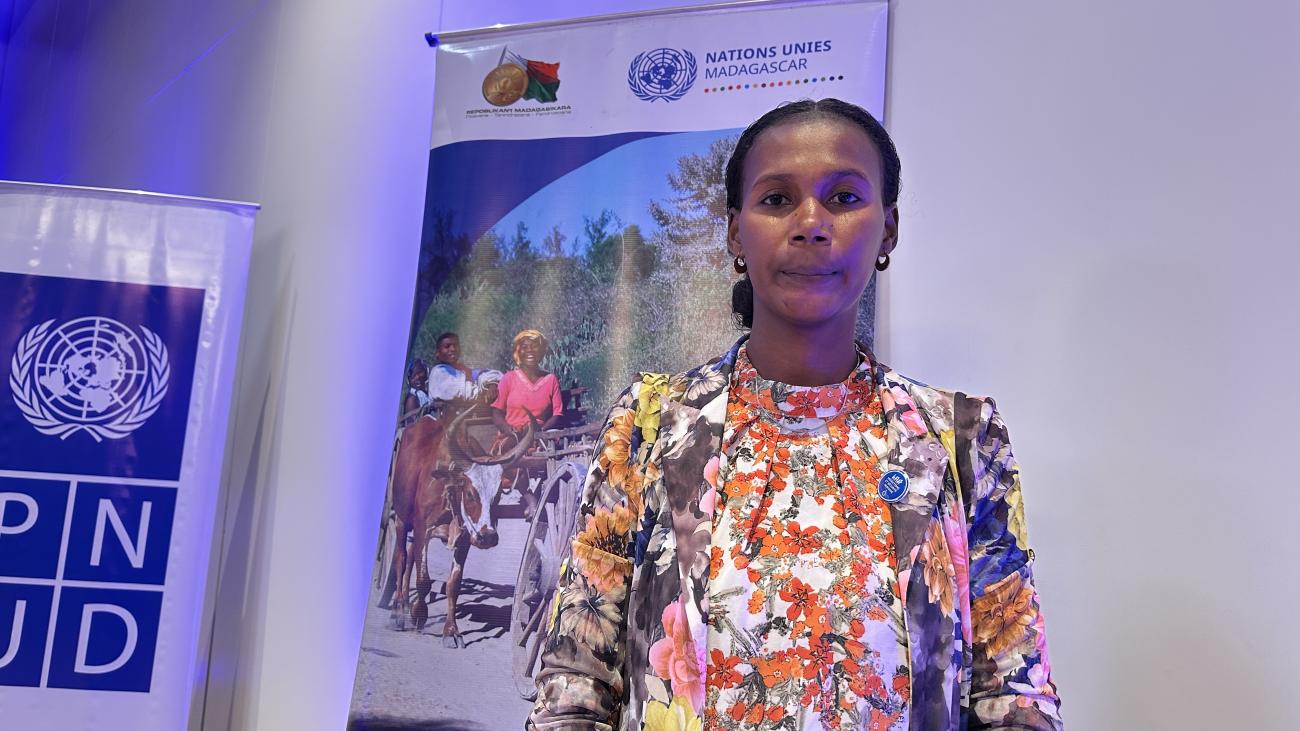 Todisoa Claudia Raïssa, une jeune femme de la région Androy, dans le sud de Madagascar, actuellement à la tête d'une entreprise qu'elle a baptisée Mikajy.